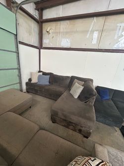 Gray Fabric Sectional Sofa with Chaise