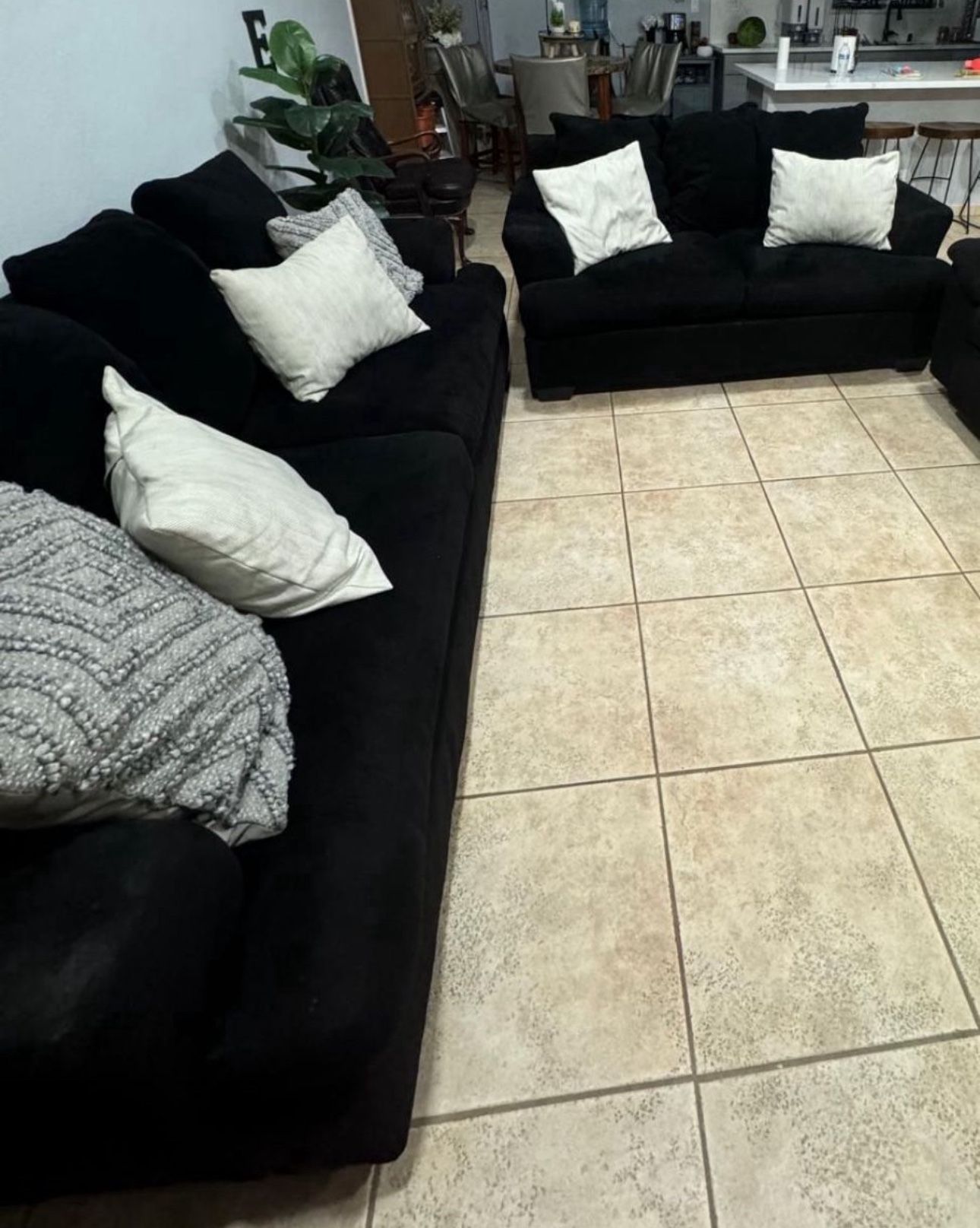 SET OF SOFA 🛋️