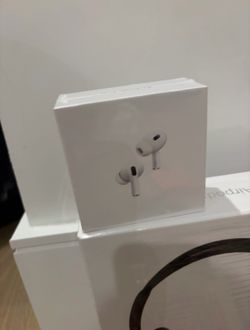 AirPods