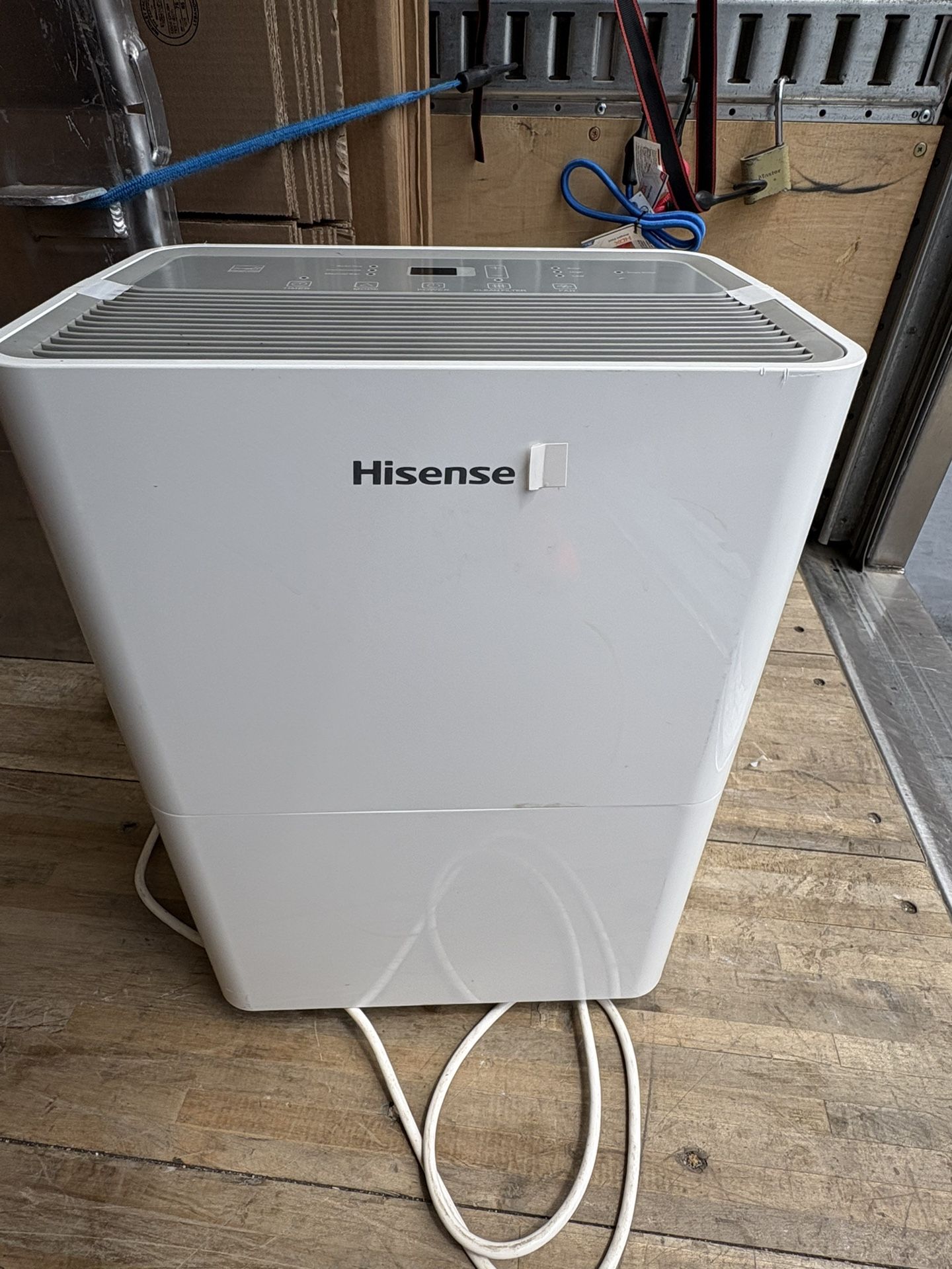 Hisense Dehumidifier — Bring Peace to Your Home Like a Gentle Wind After the Storm