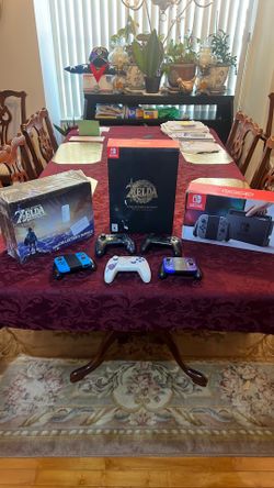 Nintendo Switch and Games 🤓🍕🥰✌️🤩