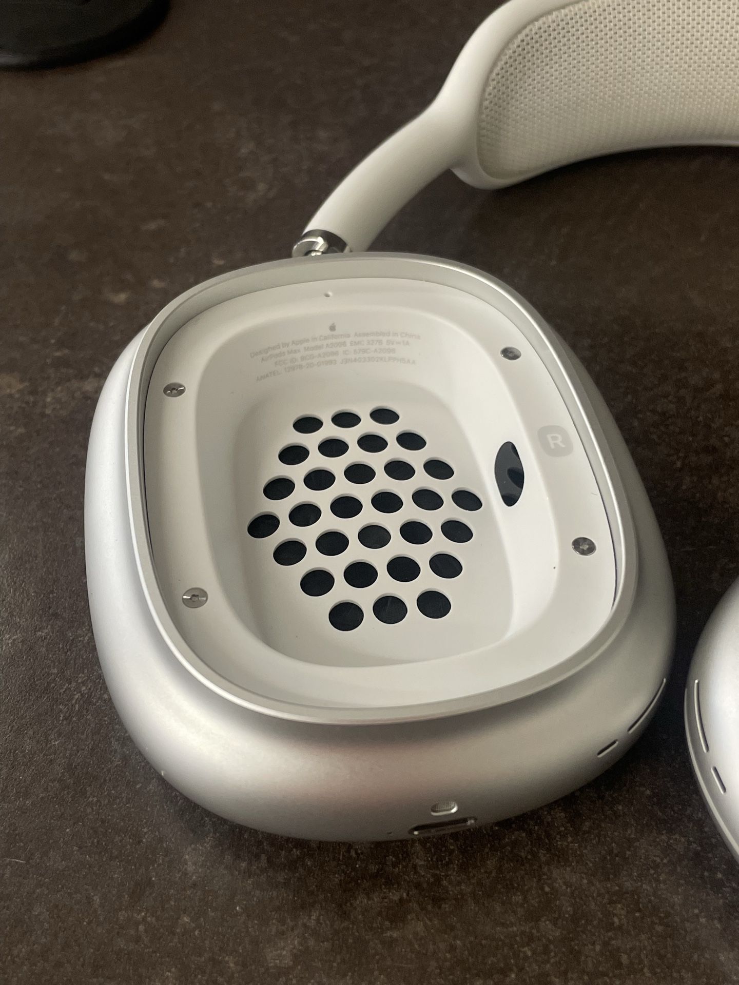Apple AirPods Max Wireless Over-Ear Headphones (1st Gen A2096 