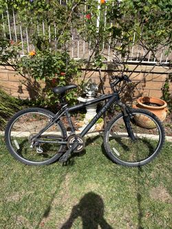 Trek 3700 Mountain Bike