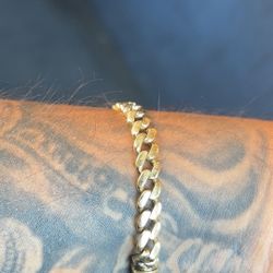 Cuban Bracelet 