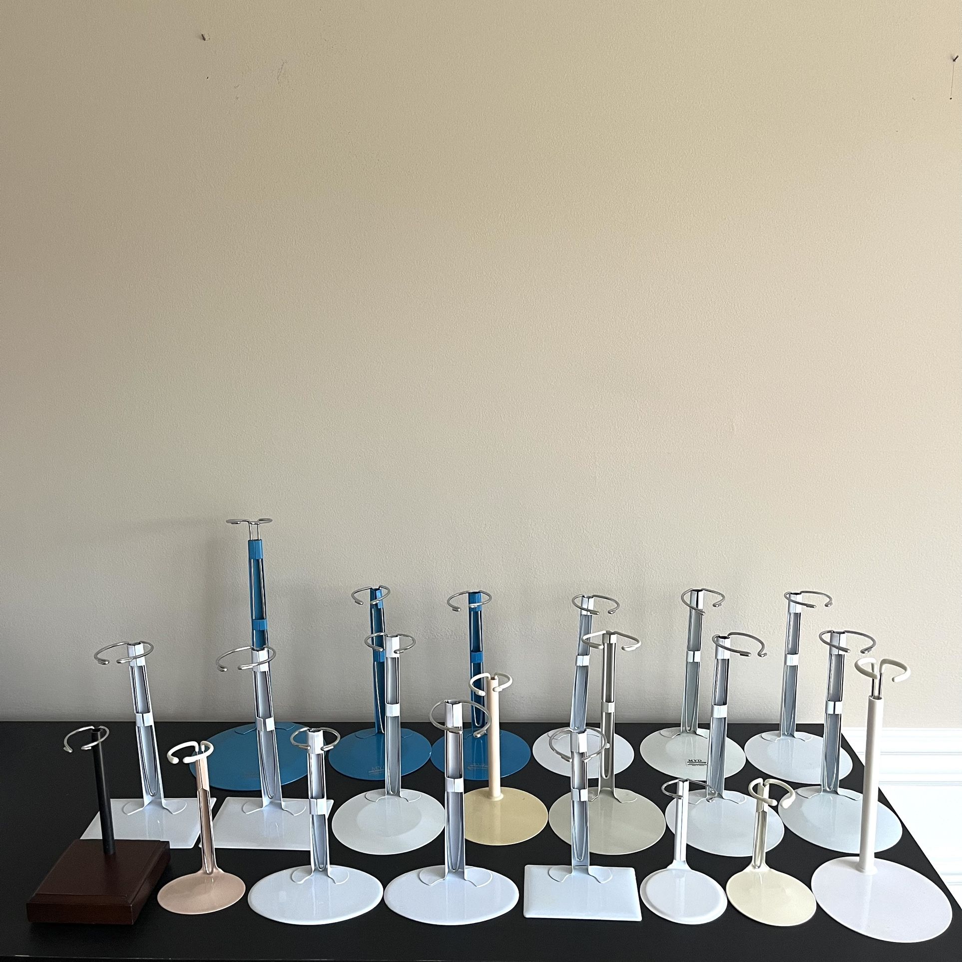 Doll Display Stands Adjustable Vintage Lot Of 21