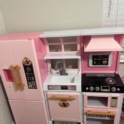 Disney Princess Style Collection: Fresh Prep Gourmet Kitchen