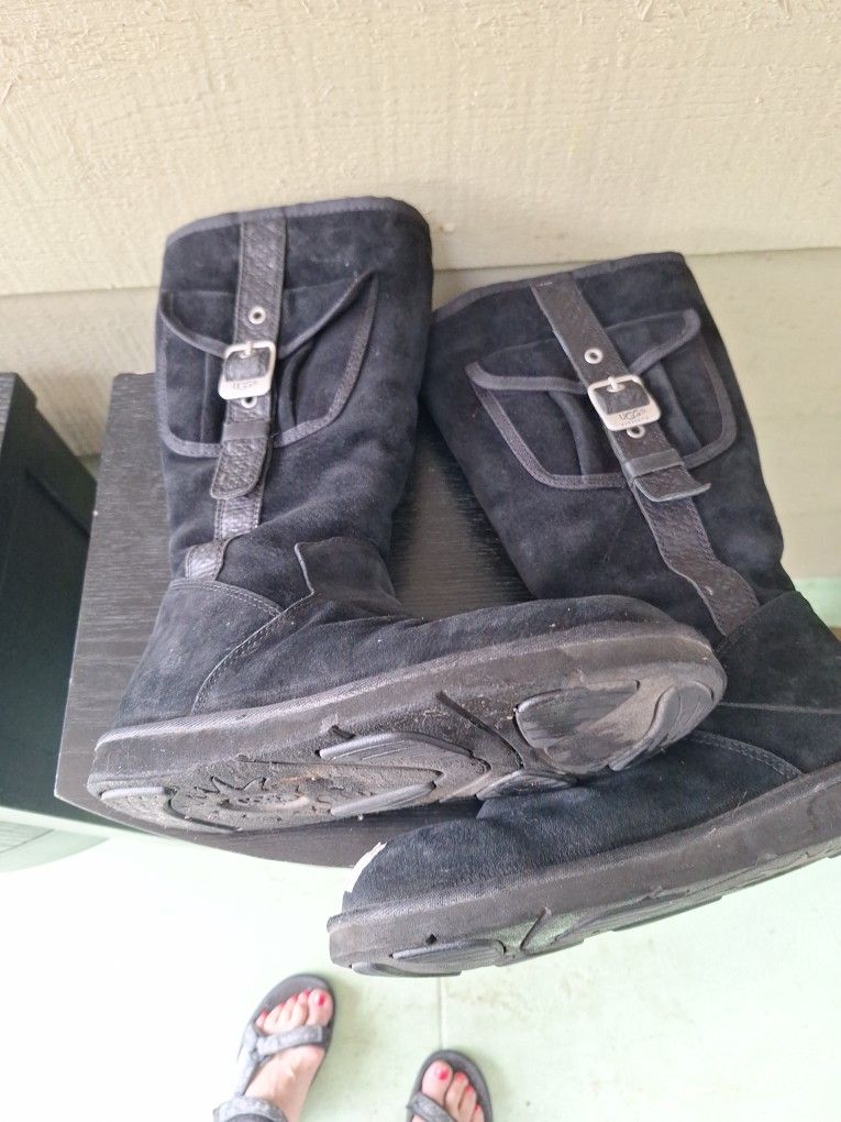 UGG Warm Suede Boots Size 9