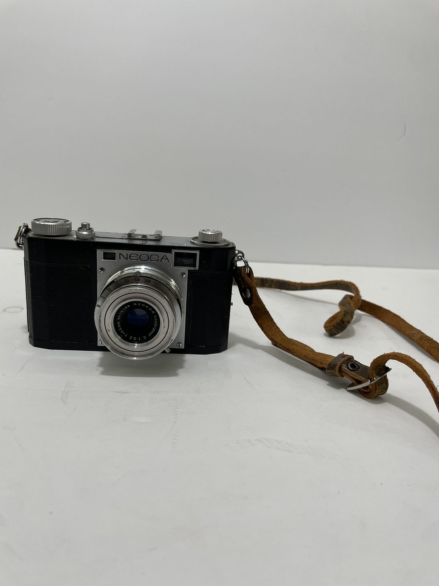 Neoca 1S 35mm Film Rangefinder Camera Neokor 1:3.5 f=45mm Rare W Original Case