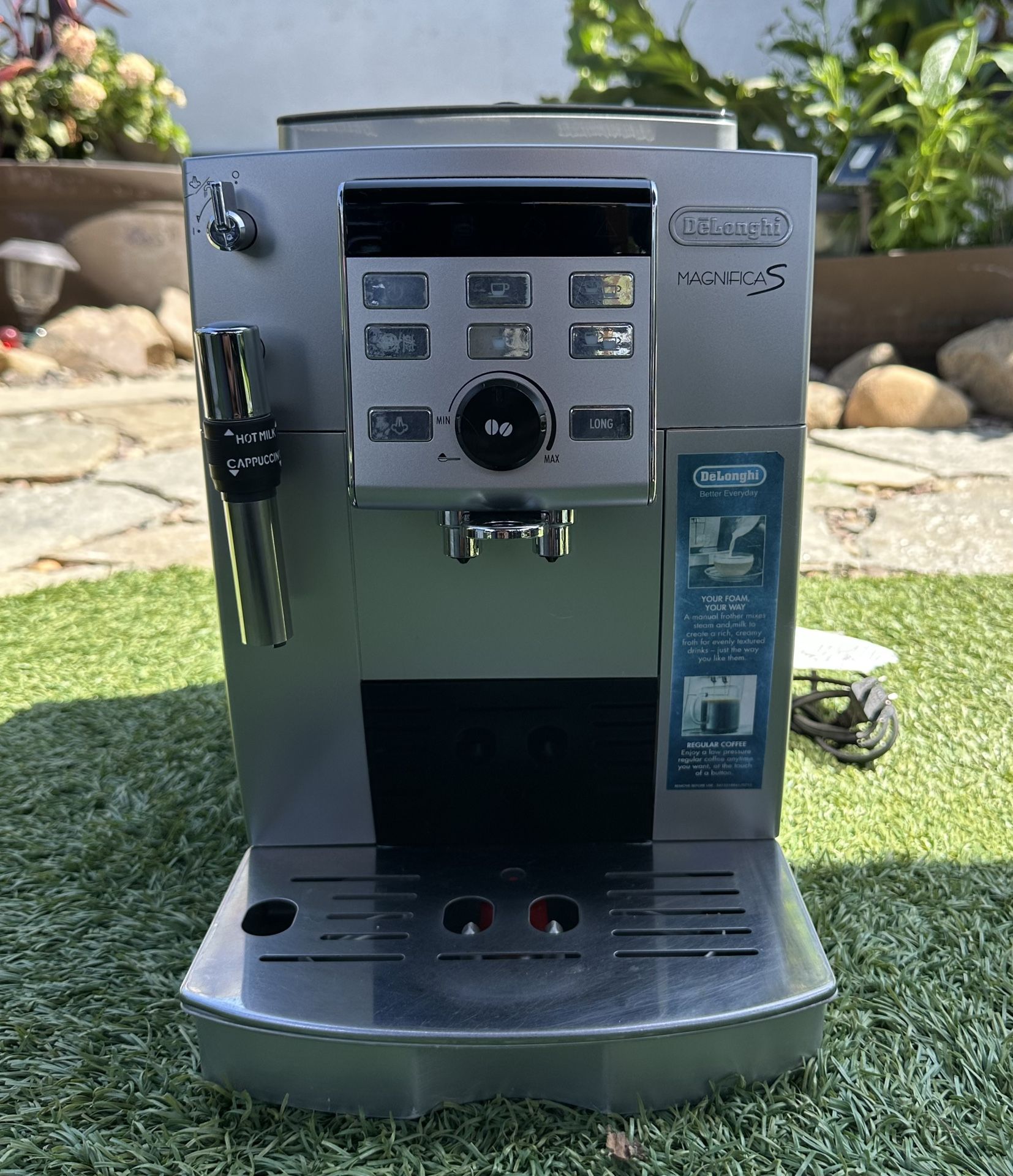 Delonghi ECAM23120SB Magnifica S Express Super Automatic Espresso Machine, Silver