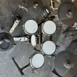 Donner Ded-200 Electronic Drum Set