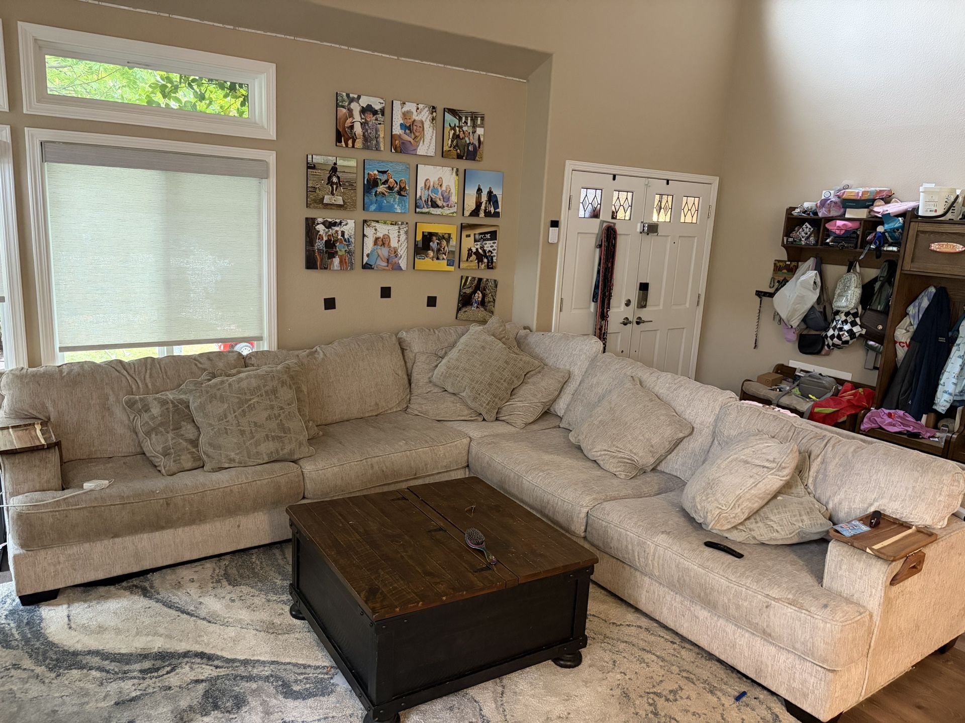 Sectional Sofa $0 / High 5