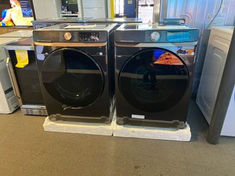Samsung black washer and dryer front load set