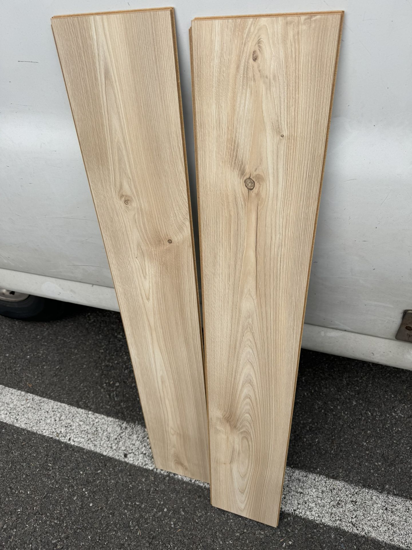 Laminate 110 Sq.ft