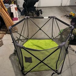 Free Playpen/ Ballpit