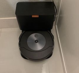 Roomba House Self Vacuum And Mop Cleaner