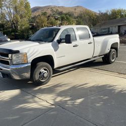 2008 Chevy 3500 Dually Diesel
