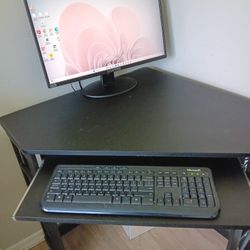 CORNER DESK