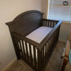Baby Crib 