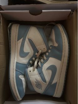 Women’s basketball shoes