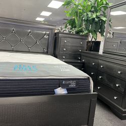 Complete queen bedroom set queen bed dresser mirror, nightstand with the mattress all for $899