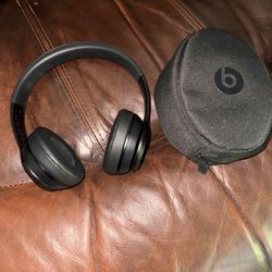 Beat Solo 3 Headphones 
