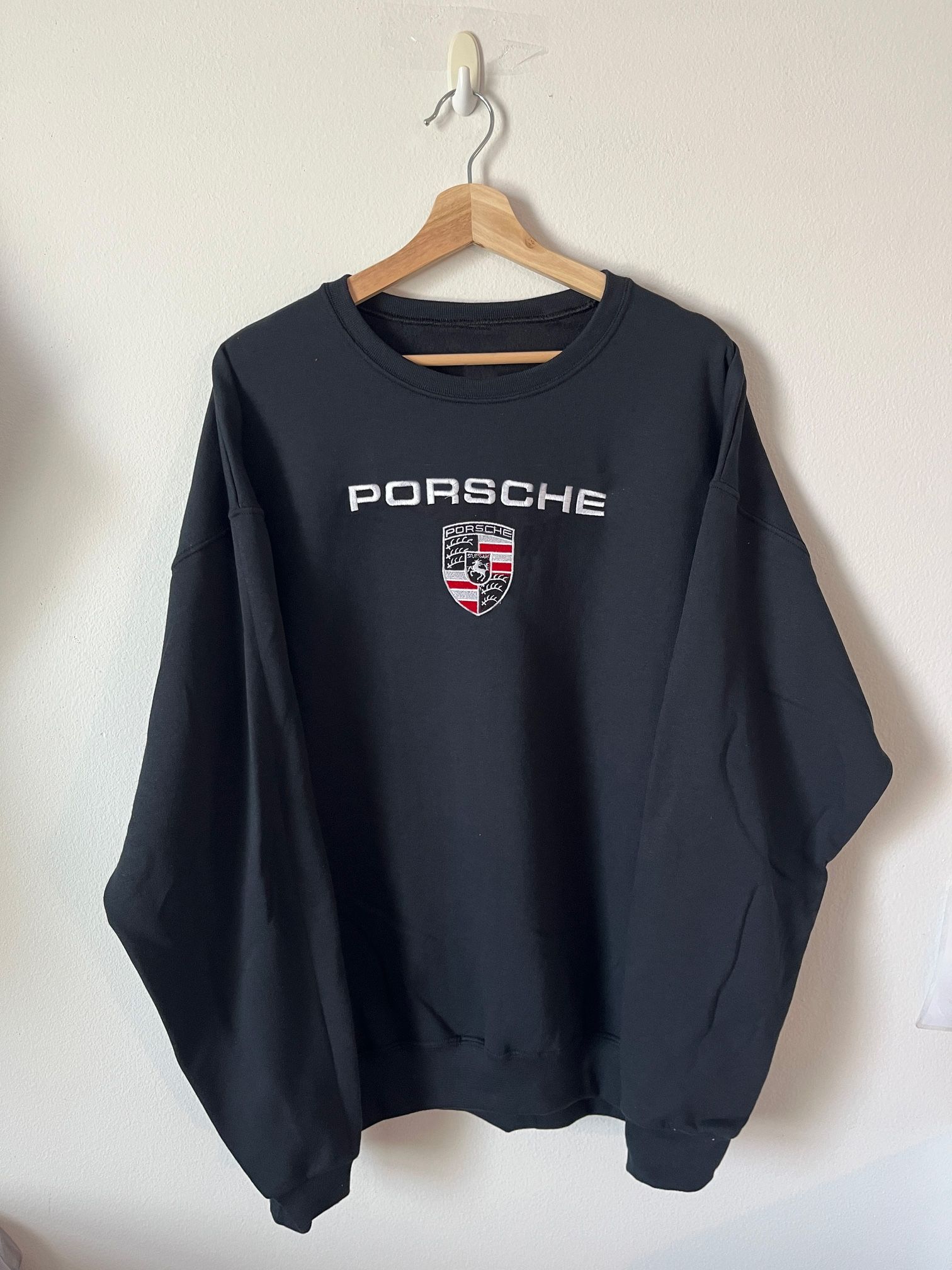 Black Porsche Logo, Racing 911 Auto, Design Embroidery Crewneck
