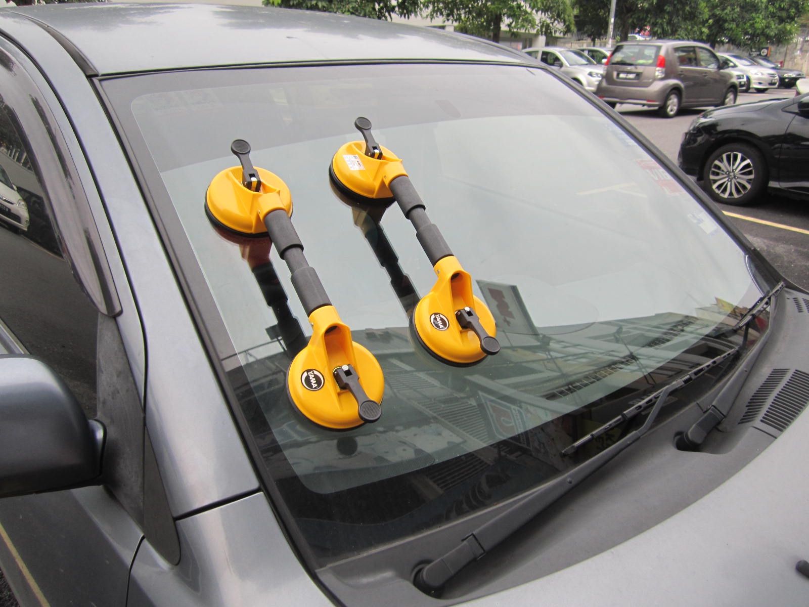 Yama Windshield Suction Cups Near New