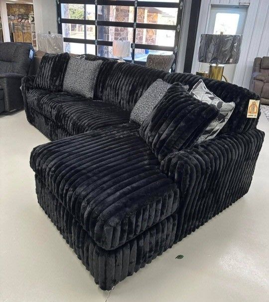 OM• $38 Initial • Brand New Black Sectional With Chaise