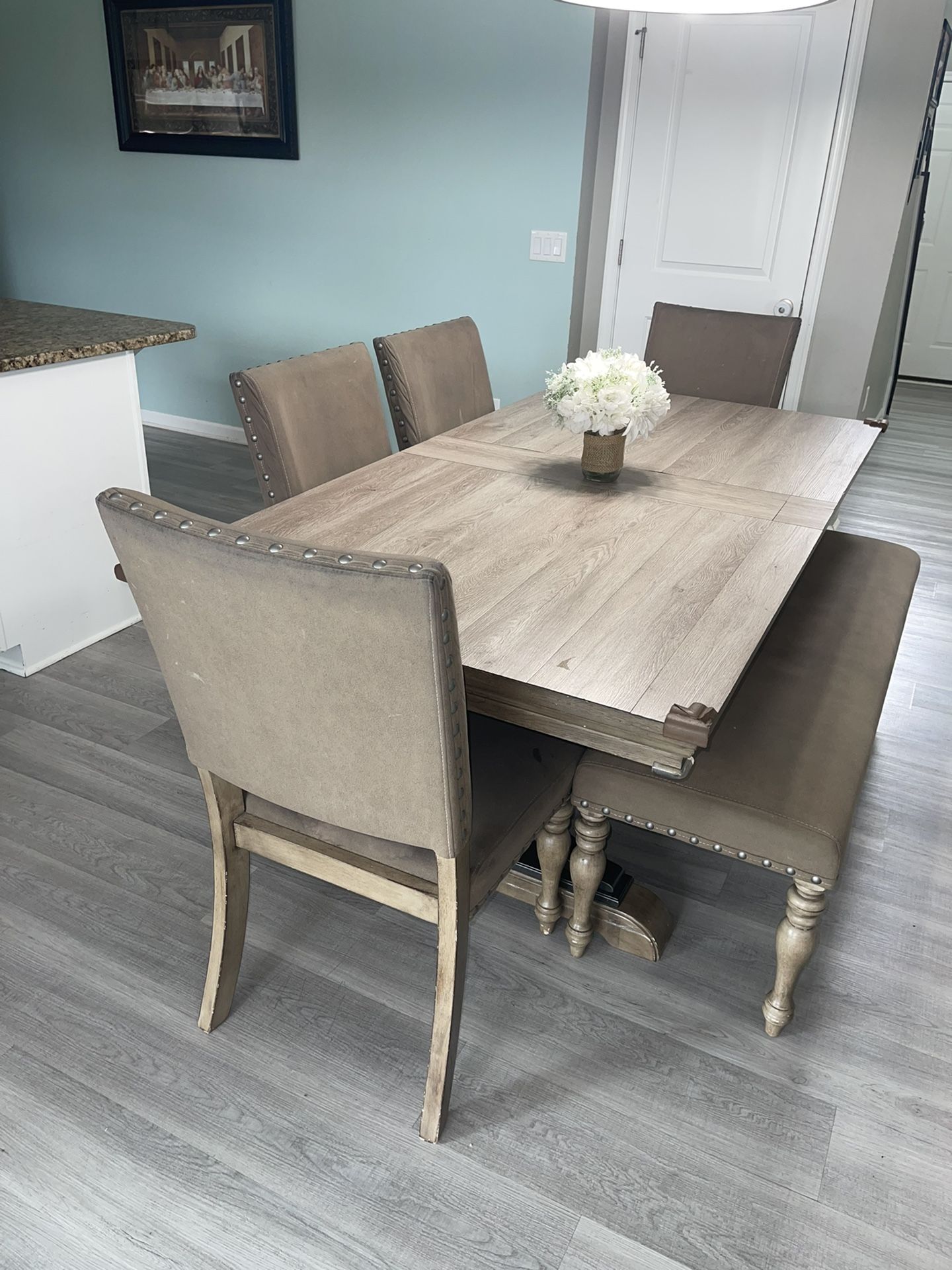 Dining Table Set 