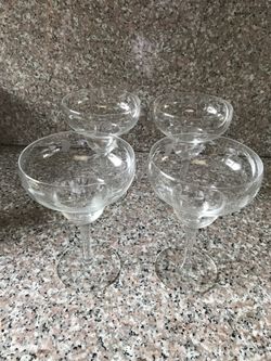 Princess house Wine Glasses