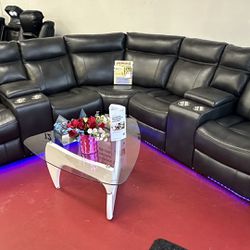 🔥Brand New Power Reclining Sectional Sofa With Led Lights And USB 
