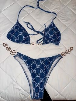 BLUE DENIM PRINT LOGO CHAIN BIKINI