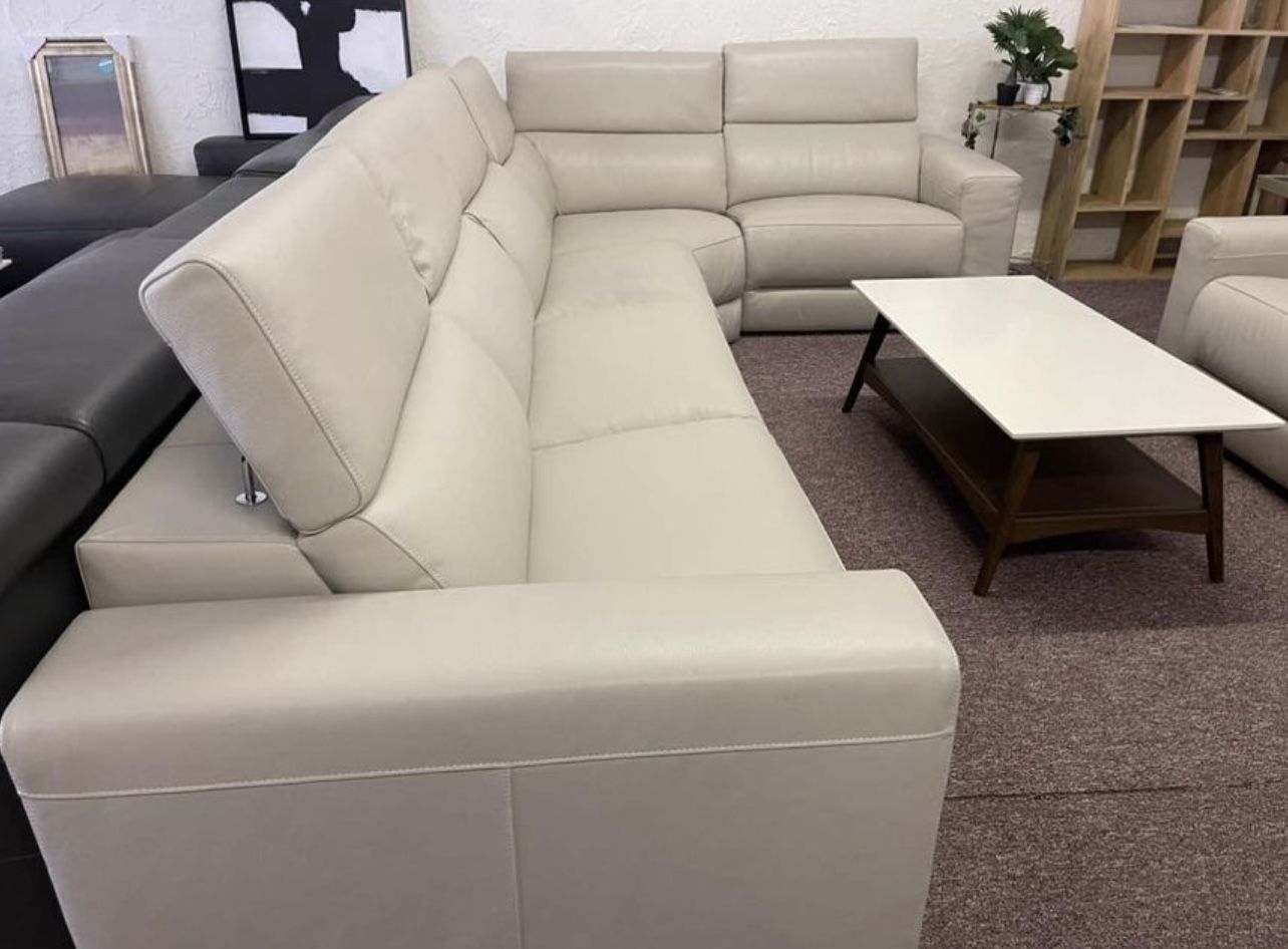 100% Real Leather Sectional With 3 Power Recliners- Nevio