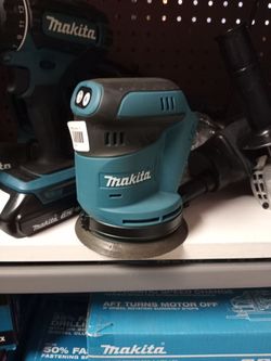MAKITA SANDER 5"