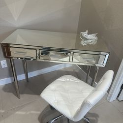 Mirrored Makeup Station With Outlet
