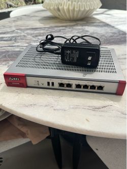 ZyXEL USG 60W Firewall