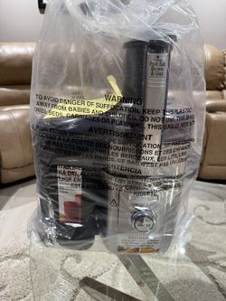 Brand New Cusinart Juicer 