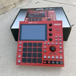 Akai MPC ONE+