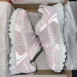 Toddler Nike Vomero 5 Size 10c