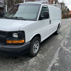 2015 Chevy Express Cargo Van 3/4 Tons A/C Racks Shelves Tires Excellent Construction Work Painting Gardening Plumbing 109K Clean Title Ready To Go 