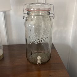 Glass Jar Drink Dispenser 