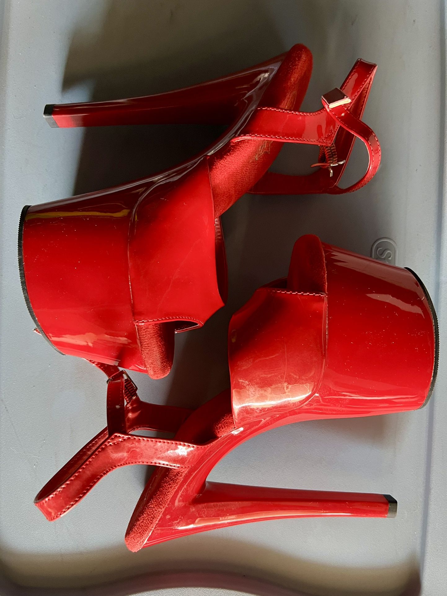 Pleaser Heels Patent Red Stiletto Dancer Stripper Platform Pumps Sz 7 