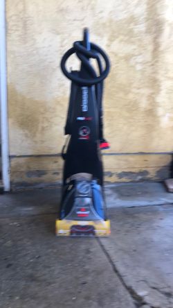 Model No 1846 ProHeat® Advanced Upright Carpet Cleaner