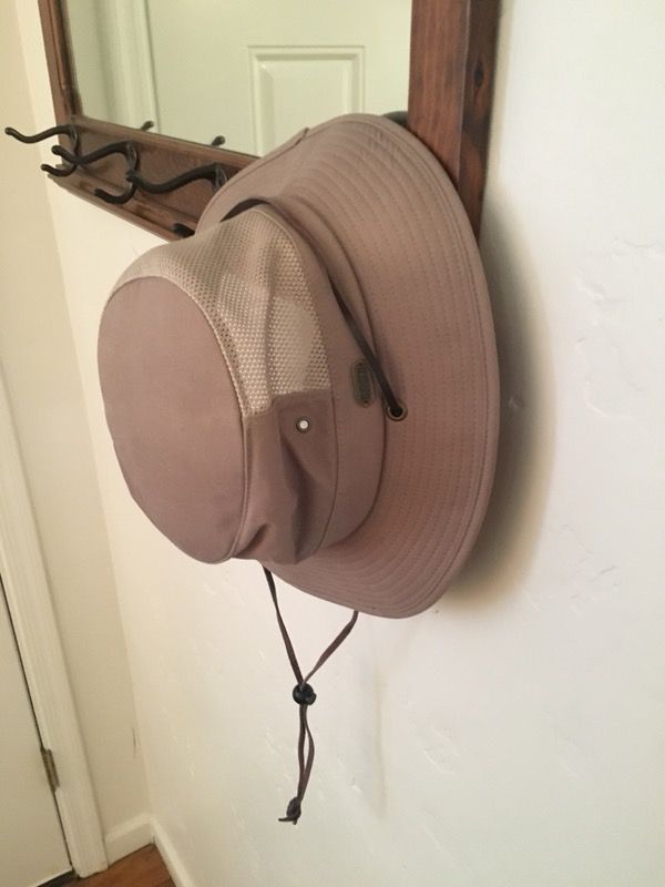 Duluth Trading Co Men’s Crusher Hat, Size L