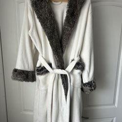 Pottery Barn White and brown fur hooded robe with tie waist 