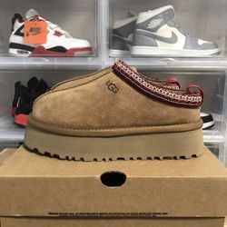 UGG shoes for women size 7