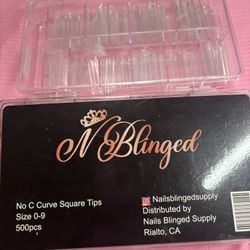 Nail Tips And Acrylic Powder Must Take Together 