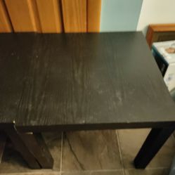 2 End Tables
