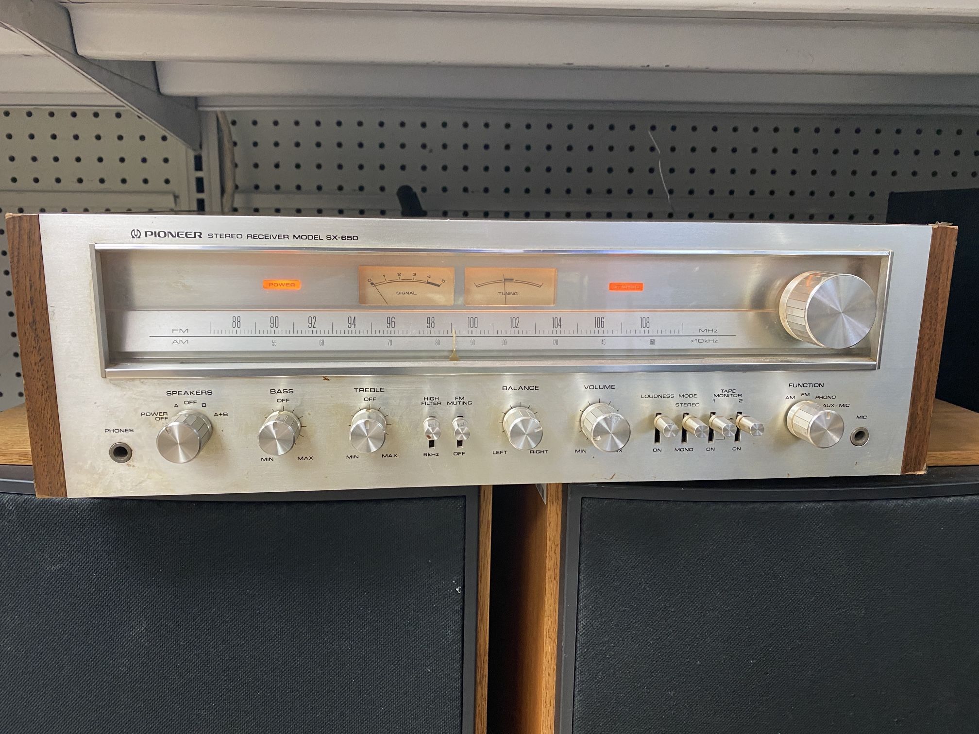 Pioneer SX-650 Vintage Stereo Receiver