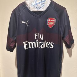 Official Arsenal Jersey Size Medium
